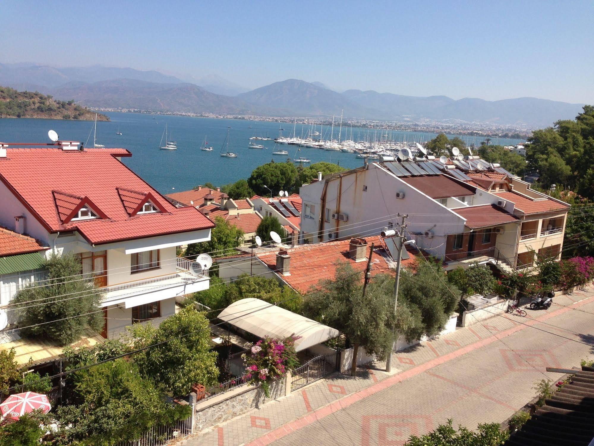 Ferah Hostel Monica'S Place Fethiye Exterior foto
