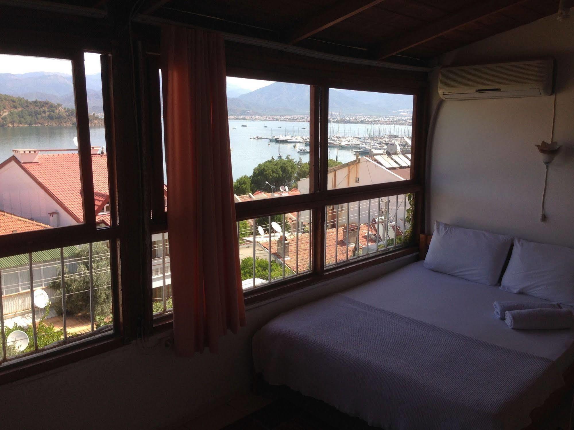 Ferah Hostel Monica'S Place Fethiye Exterior foto